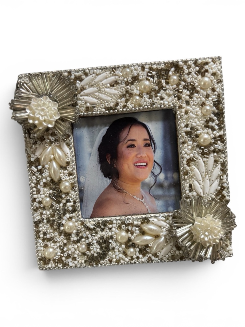 NEW Cracker Barrel Beaded Picture Frame 5” x 5” Silver Photo Frame with Pearls